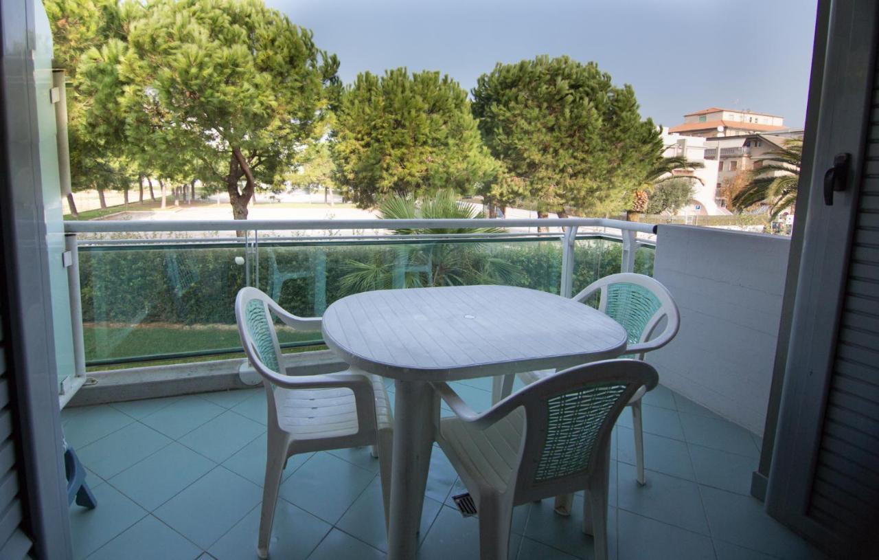 Appartamento Mediterraneo San Benedetto del Tronto Exterior foto